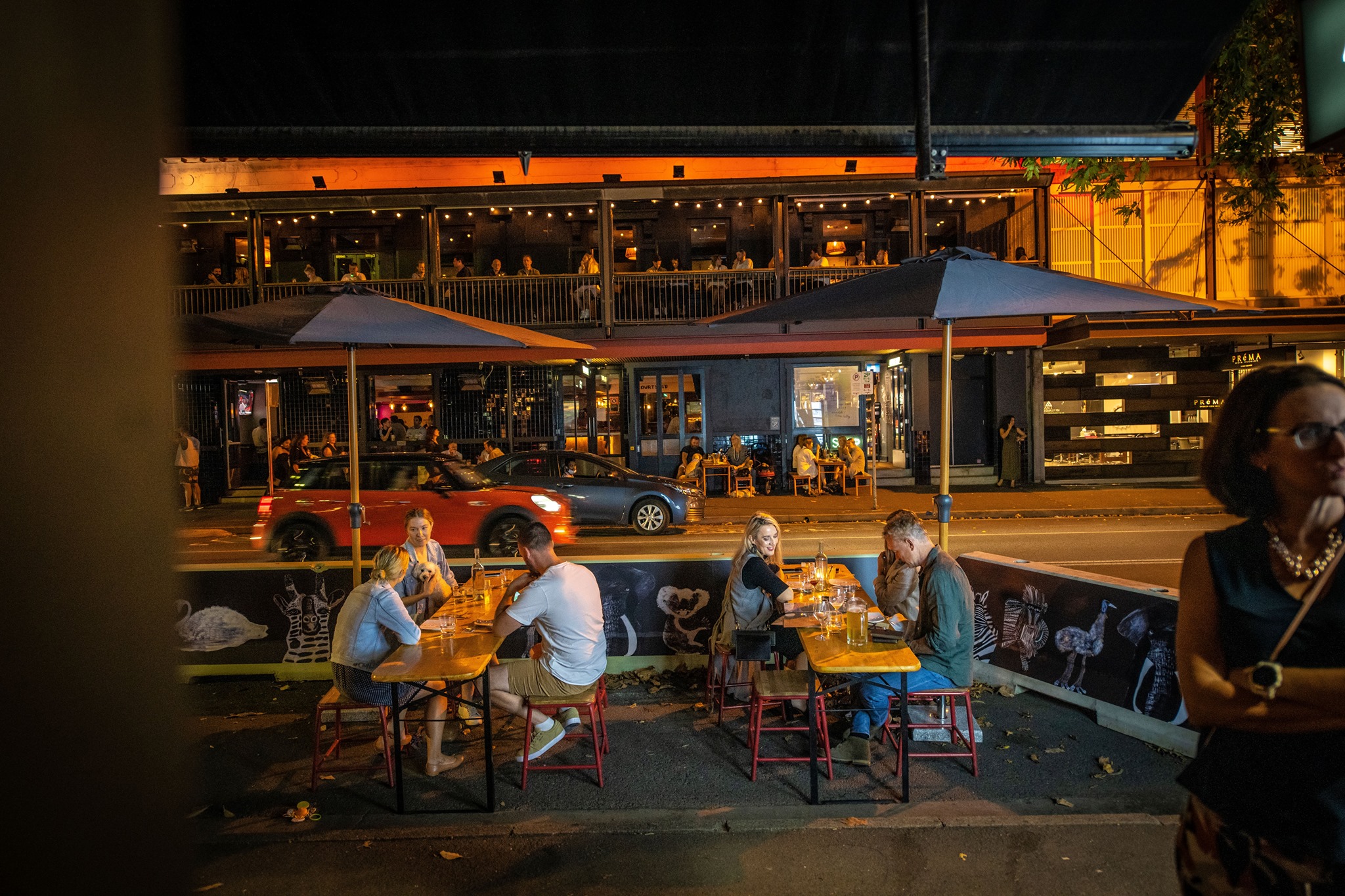 ‘Net benefit for everyone’: City of Sydney waives all outdoor dining permits until June