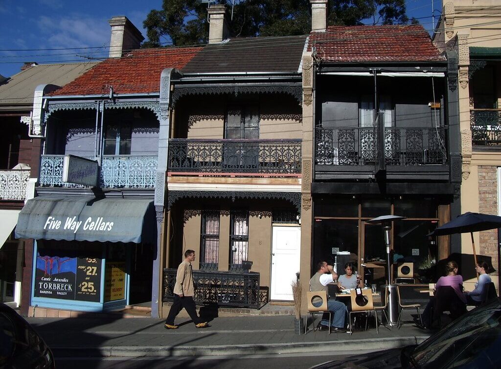 Housing market hits $10 trillion as 1.4 million Australians in rental stress