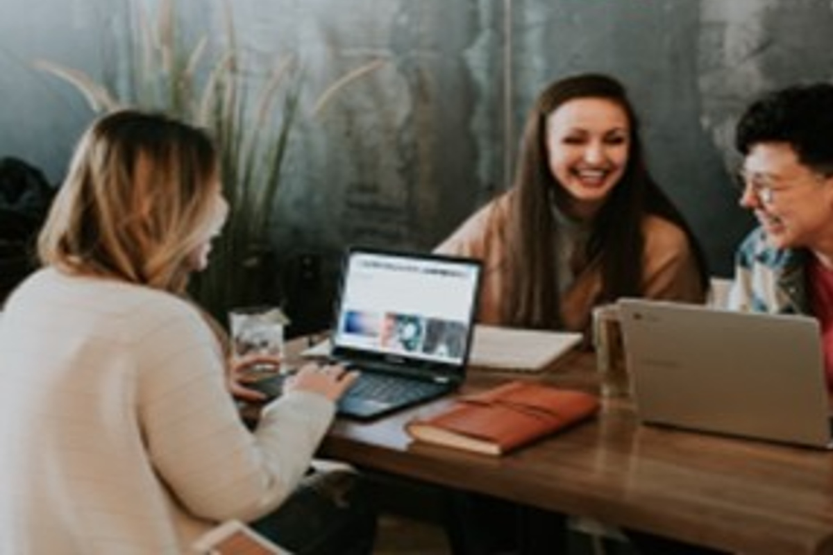 BEST EDUCATION AND VISA CONSULTANCY – Austlink