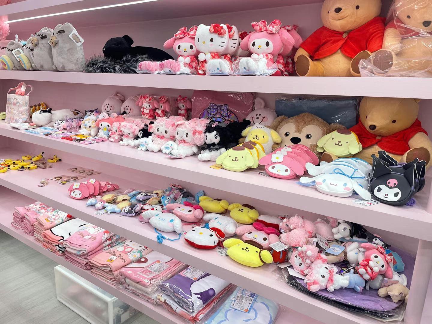 LILLIANA HOME & GIFTS DARLING SQUARE