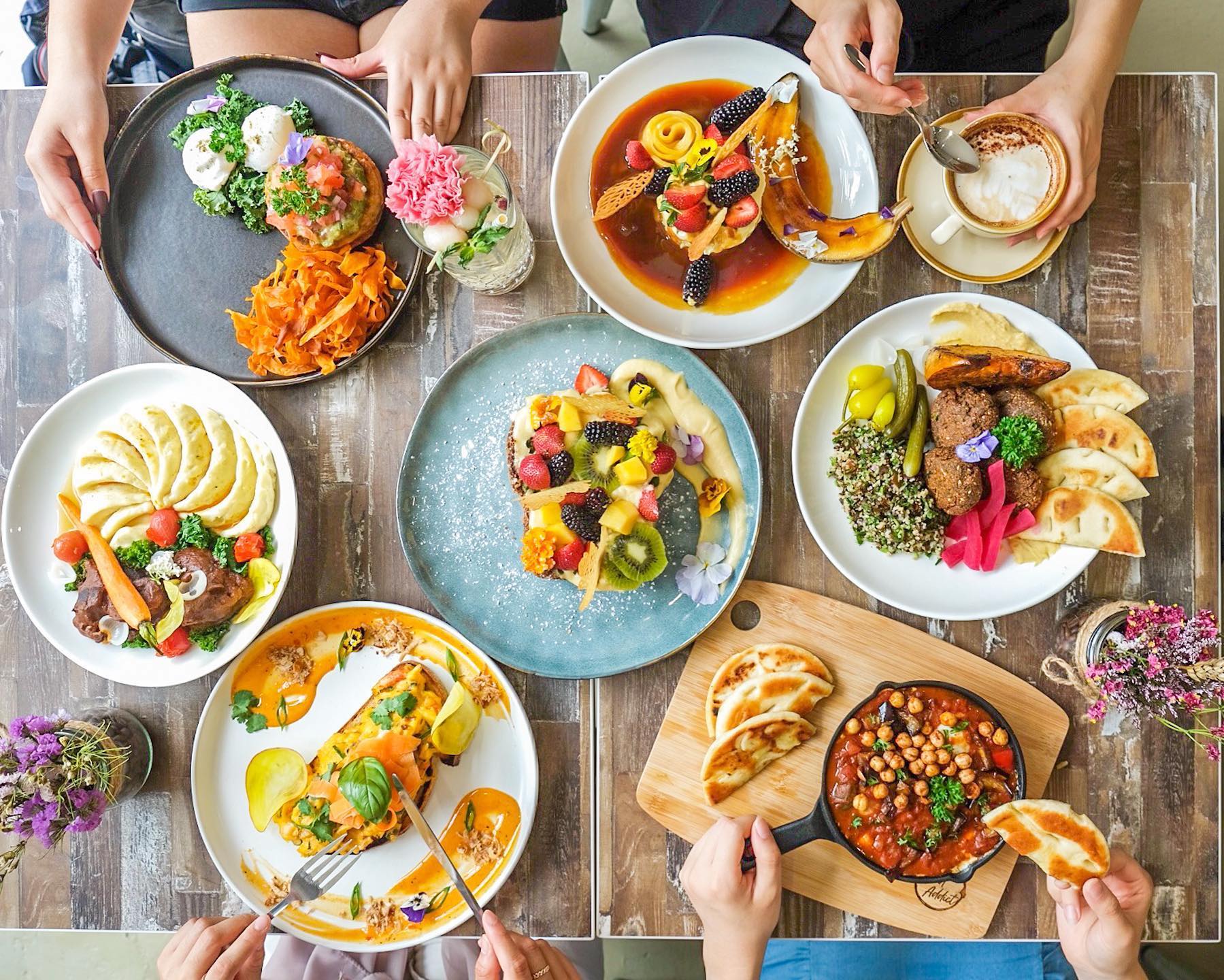 FOOD ADDICT