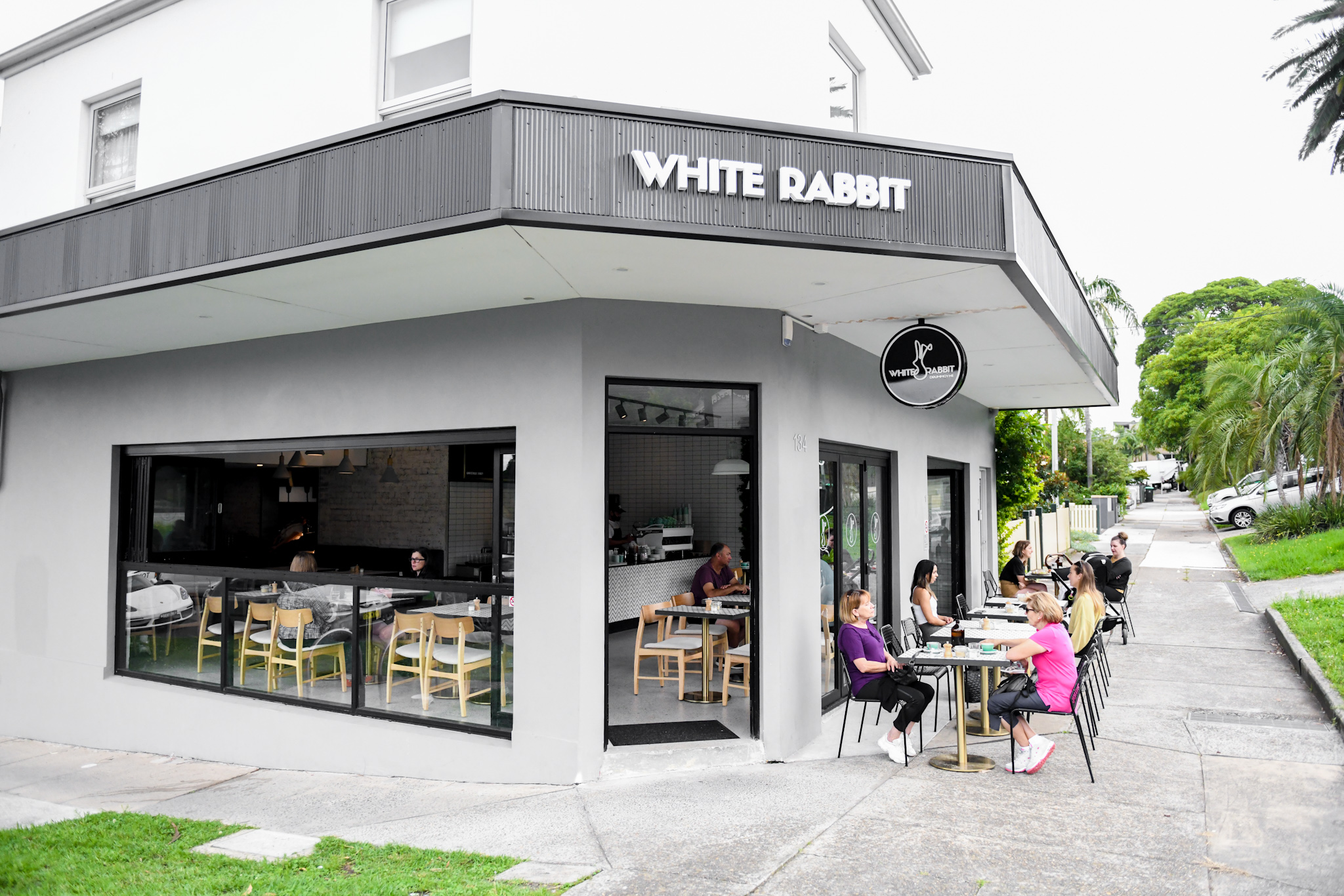 WHITE RABBIT – KIAORA PLACE