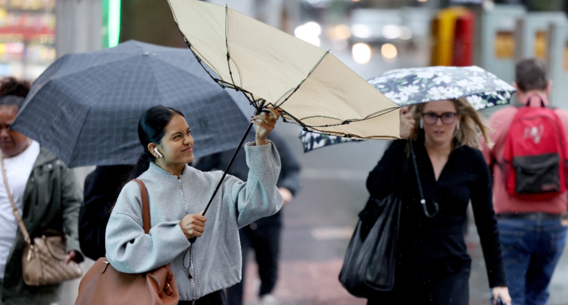 Heavy Rains In Sydney Expected To Ease As System Moves South