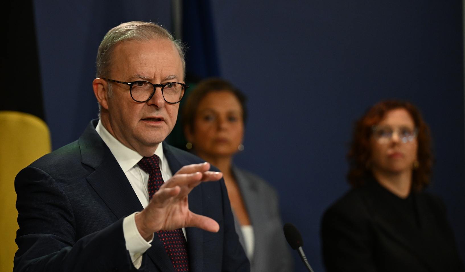Government reveals billion-dollar aid package for women experiencing domestic violence