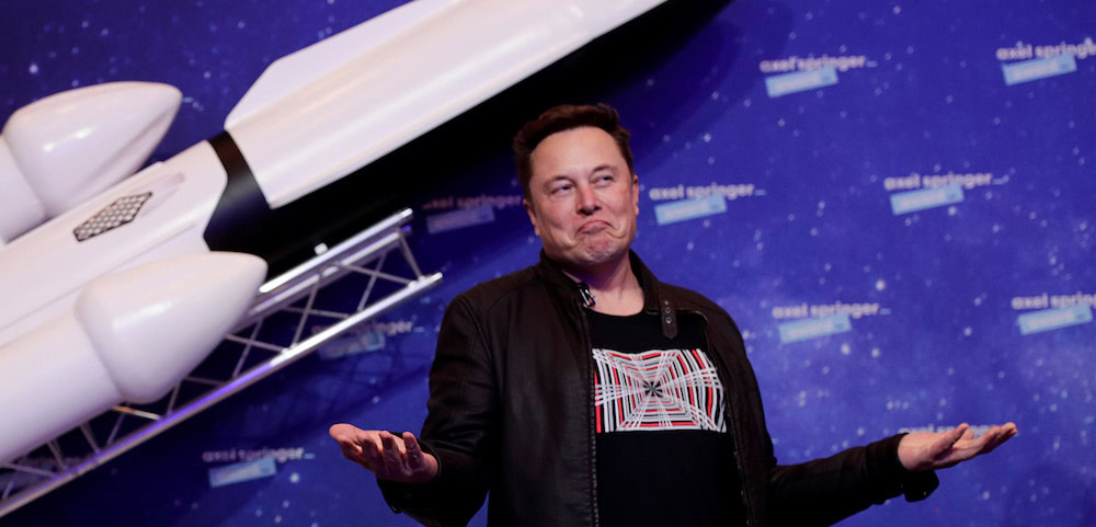 Space Rage: Who Cares About The SpaceX vs Blue Origin Space Race? (The Naked City)
