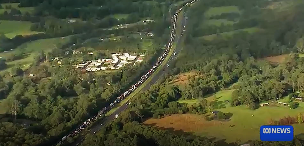 Metal Debris Damages Hundreds of Cars on Sydney-Bound M1