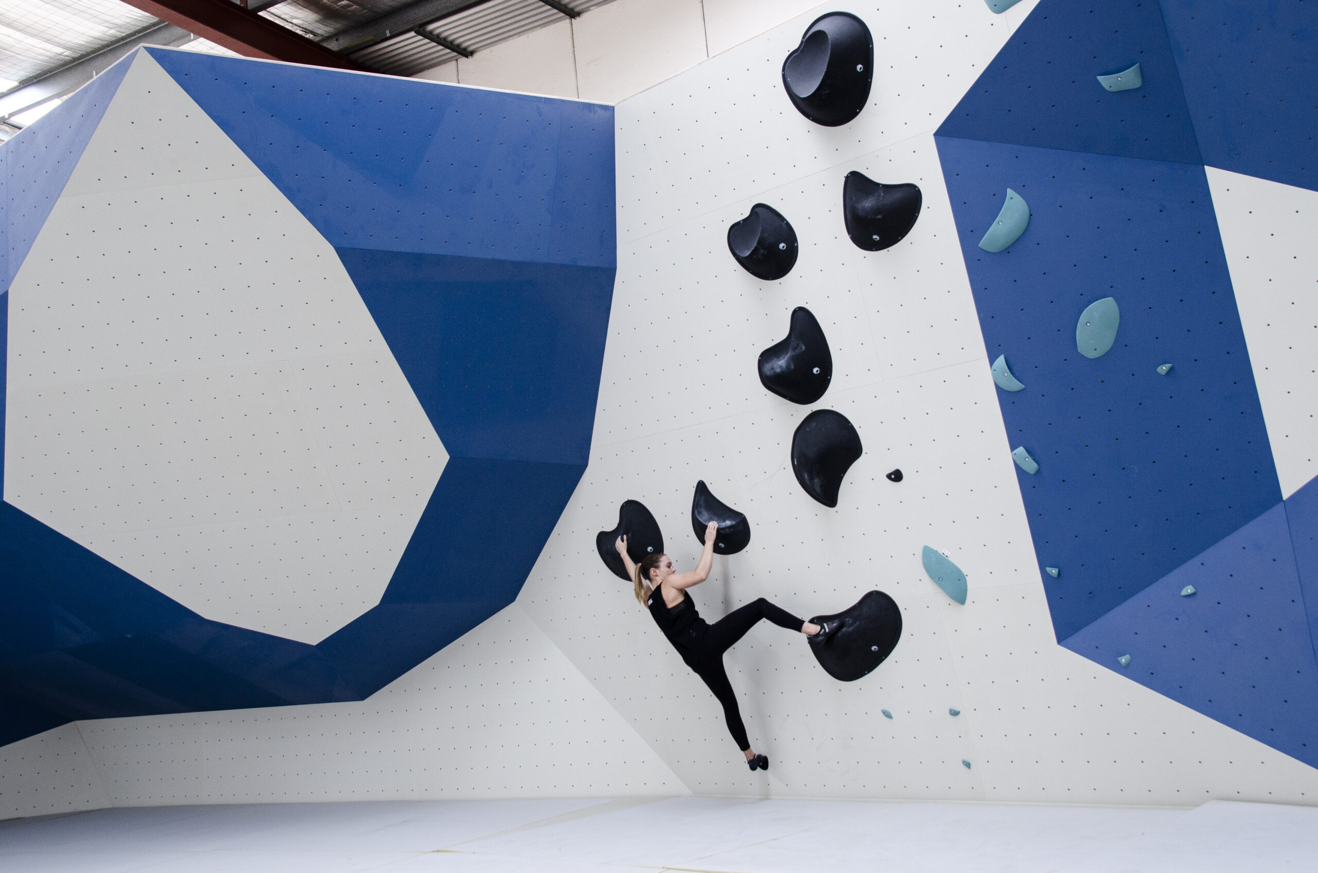 BEST BOULDERING – 9 DEGREES