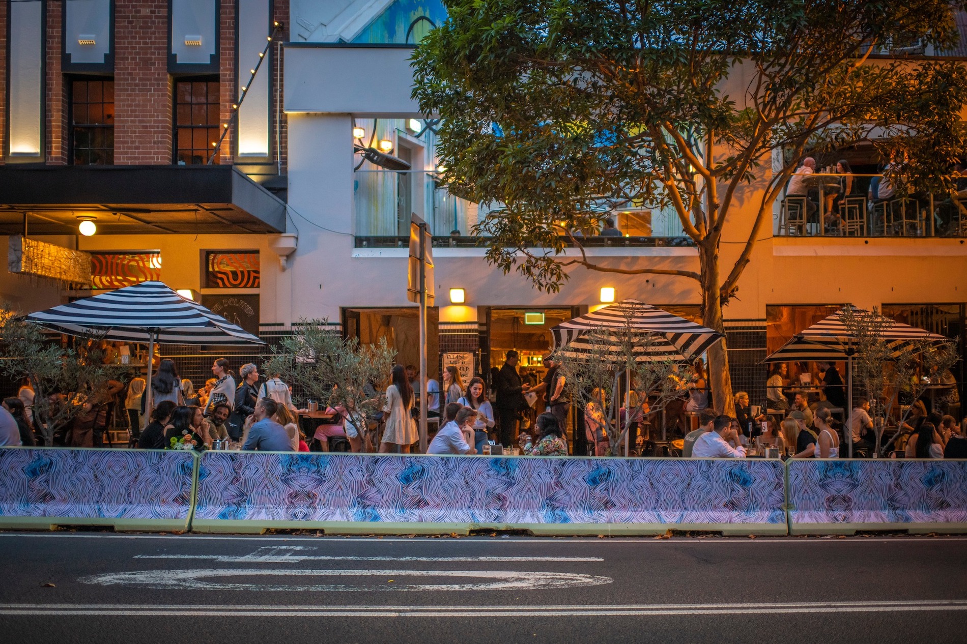 BEST RELAXED DINING – The Dolphin Hotel 