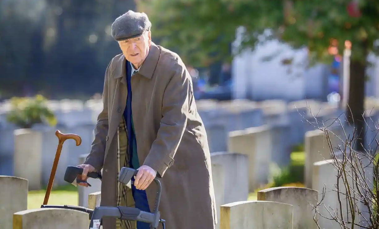 The Great Escaper Review